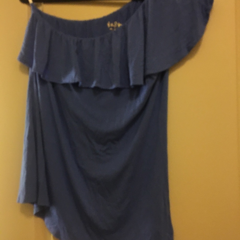 Lilly Pulitzer off the shoulder top